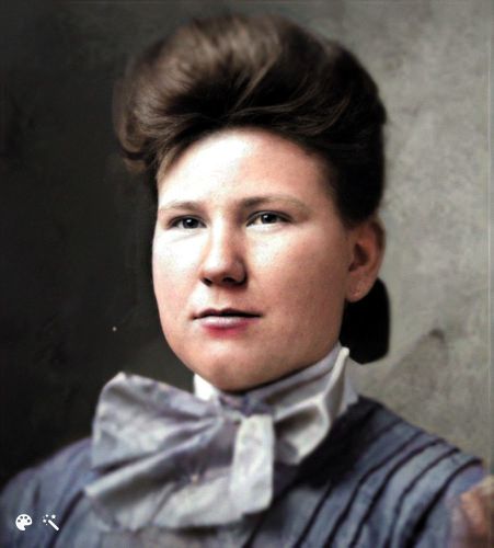 Mabel Maud McCord cir 1900